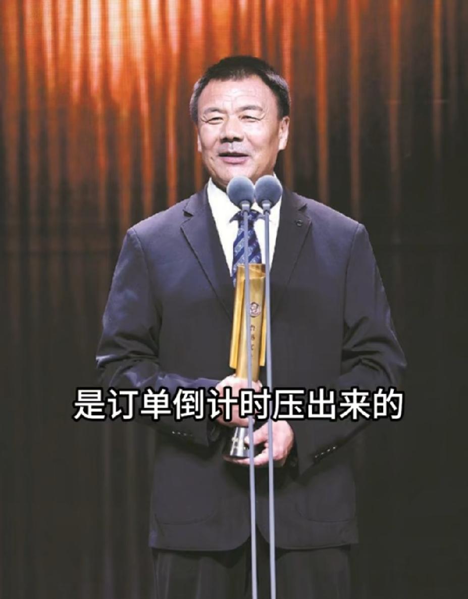 外卖员王计兵过奖后发生了一件事，让他更加认清了现实和人性！曾经有一位文学前辈一直
