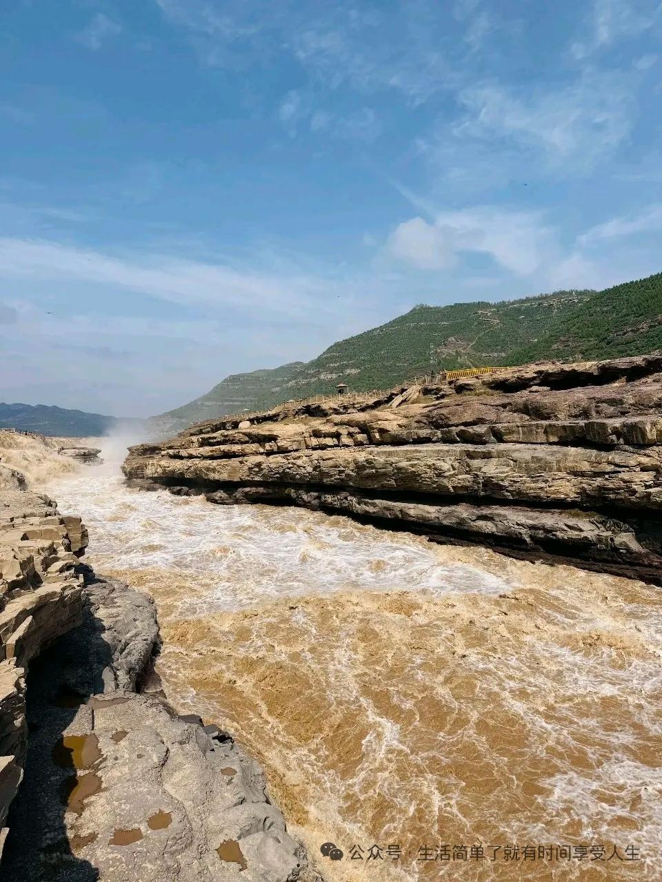 养老待遇平等对社会的意义何在养老金待遇平等对社会和谐稳定具有至关重要的意义，也对