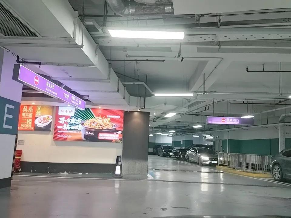 早晨，牛马的一天[比心]