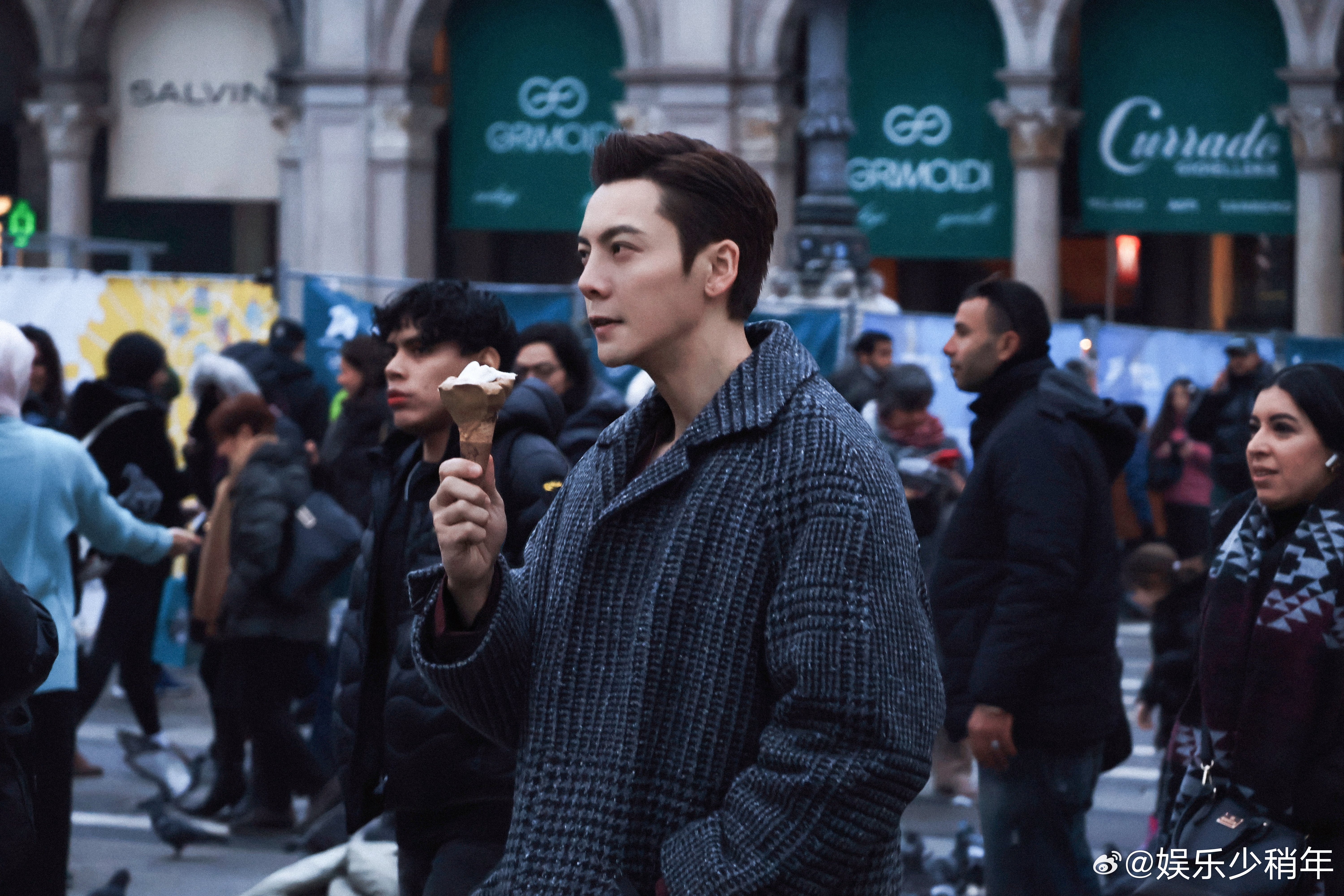 陈伟霆的2018年vs2026年 Hello时装周 米兰旧照对比杀太绝了！201