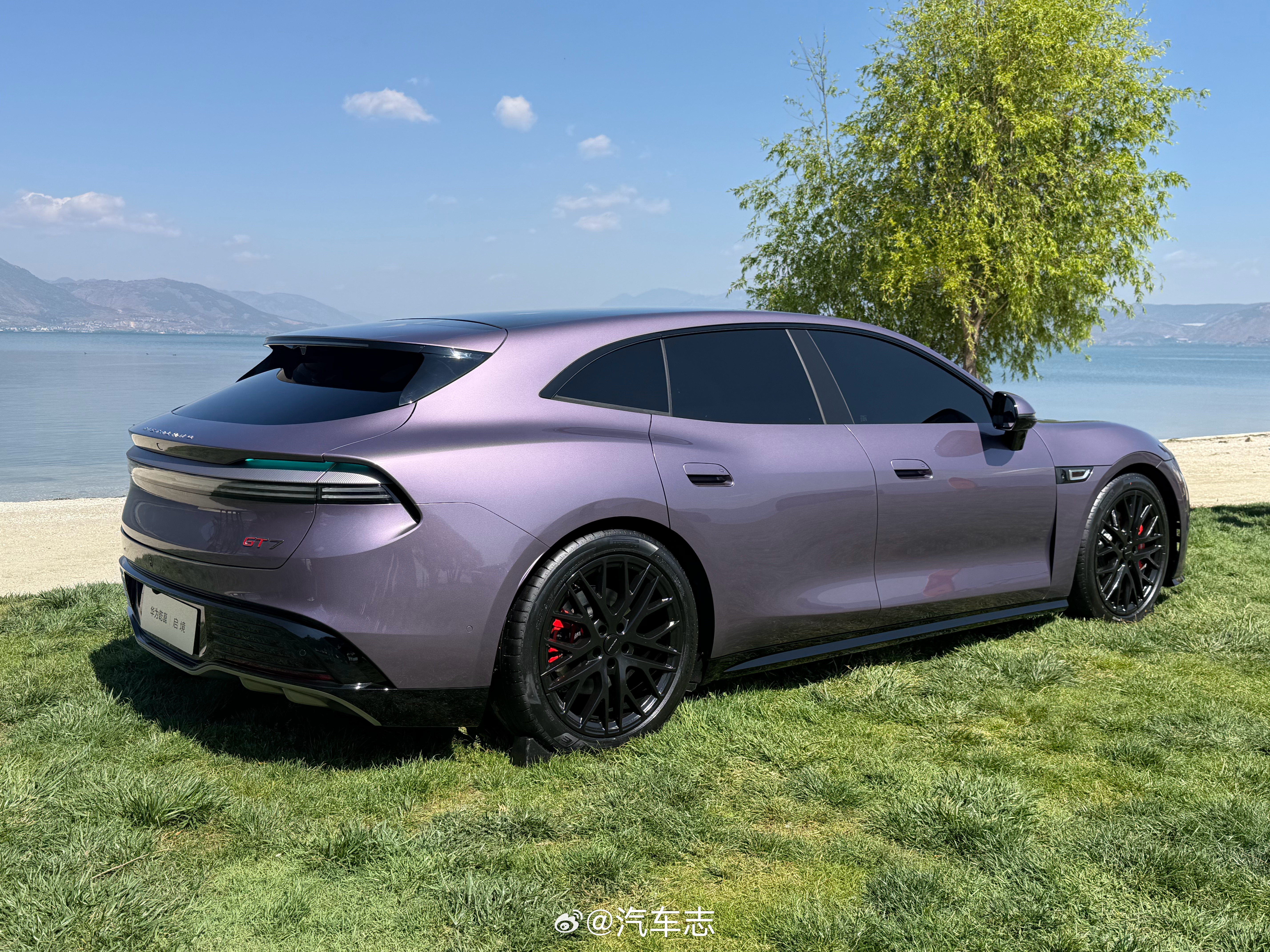 启境GT7最好看的角度，你们选哪个颜色？启境gt7实车亮相