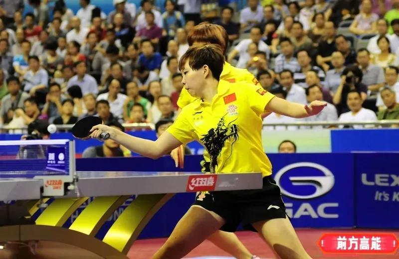 友友们！

央视预告刚出，今晚的乒乓球女单半决赛直接把期待值拉满！

孙颖莎对决