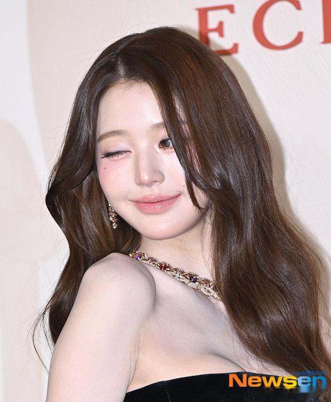 金智媛张元英边佑锡宝格丽合照宝格丽你是懂强强联合的！三位同框，气场全开，碾压全场