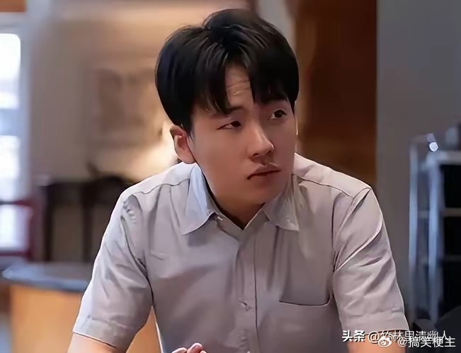 郭麒麟真的变了！ 变得我们都看不懂了， 其实他瘦这么多，是有原因的，为了演艺事业