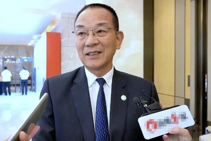 【给萧旭岑“献金”的台商说话了！指名“捐给马英九”】马英九心腹金溥聪25日公开一