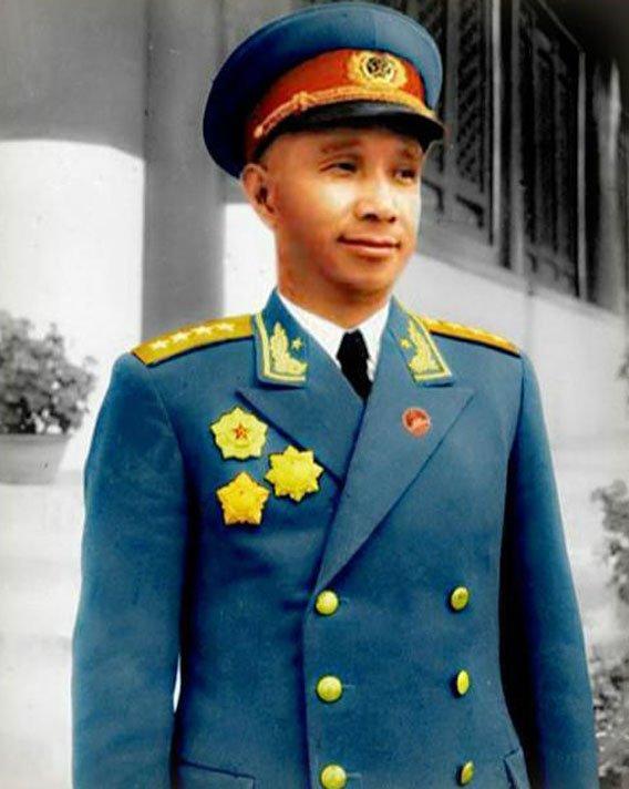 粟裕的战斗故事，不少人了如指掌，但是，他是如何参军的，知之者却不多。
粟裕参加过