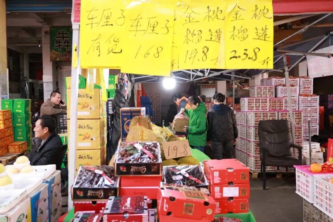 2025-2026年度新产季首批入境的海运智利车厘子已于近日顺利到达广州南沙港码