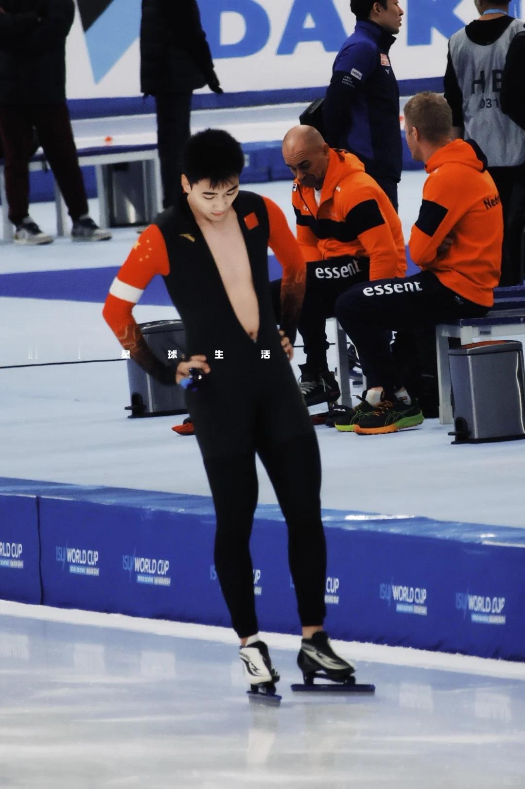 史上最快夺金的冬奥冠军冰面上的速度极限，被中国飞人一次次改写！🏅北京冬奥会速度