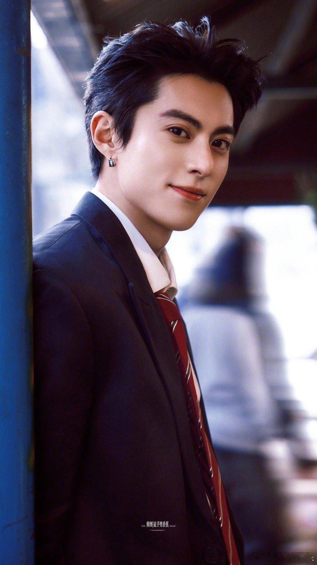 王耀庆严选内娱四大帅哥 王耀庆pick的于适、张凌赫、杨洋、王鹤棣，堪称内娱帅哥