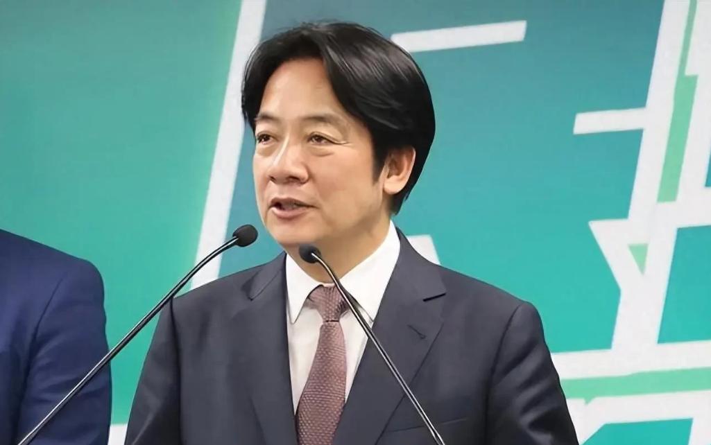 赖清德今天在台上报喜：台湾对大陆投资从83.8%跌到了3.75%，创历史新低。他