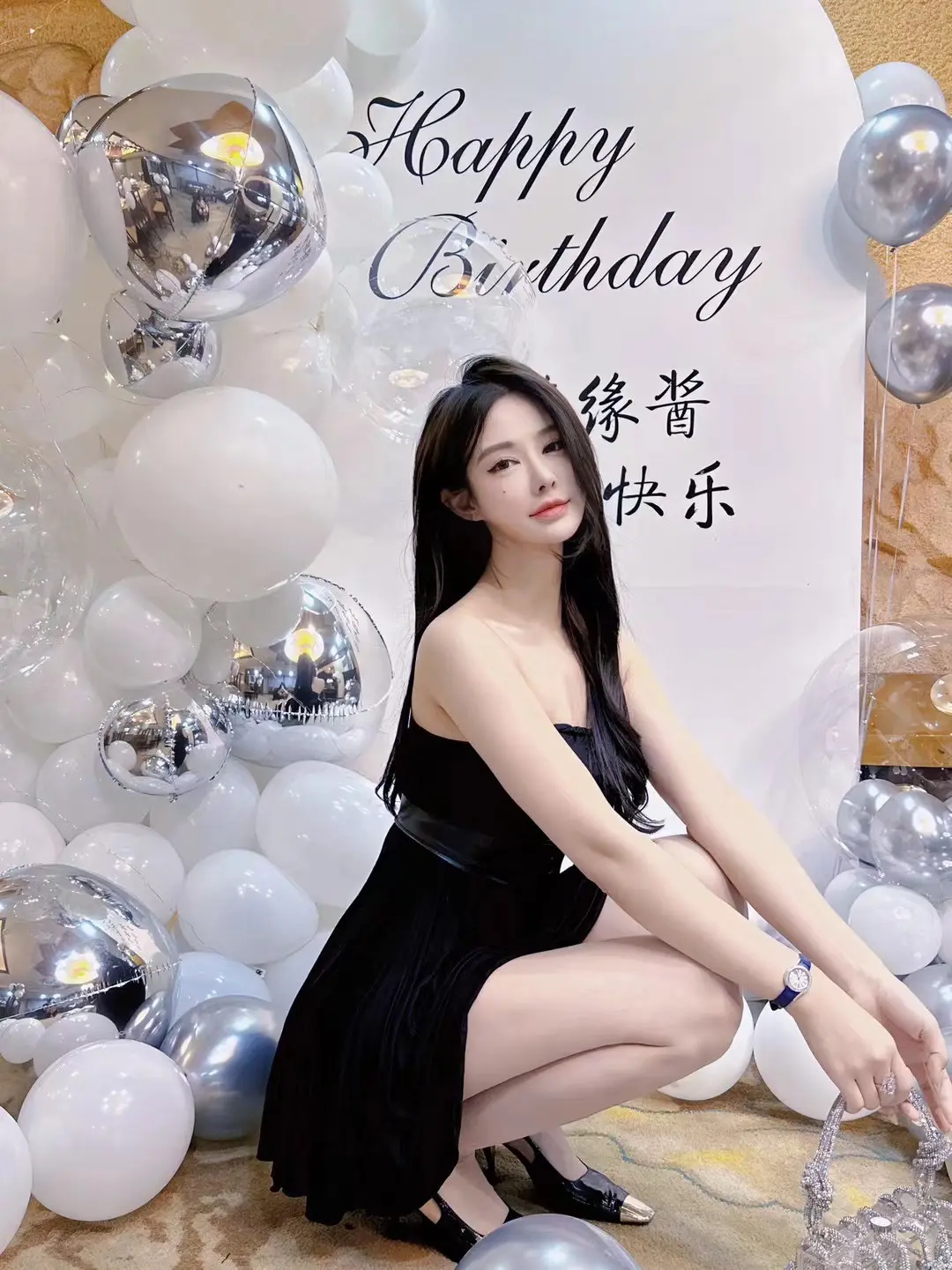 只和美女做朋友