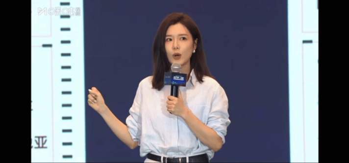 刘语熙说AI干不过我刘语熙希望梅西C罗世界杯多留一会久违的乌贼刘亮相世界杯发布会