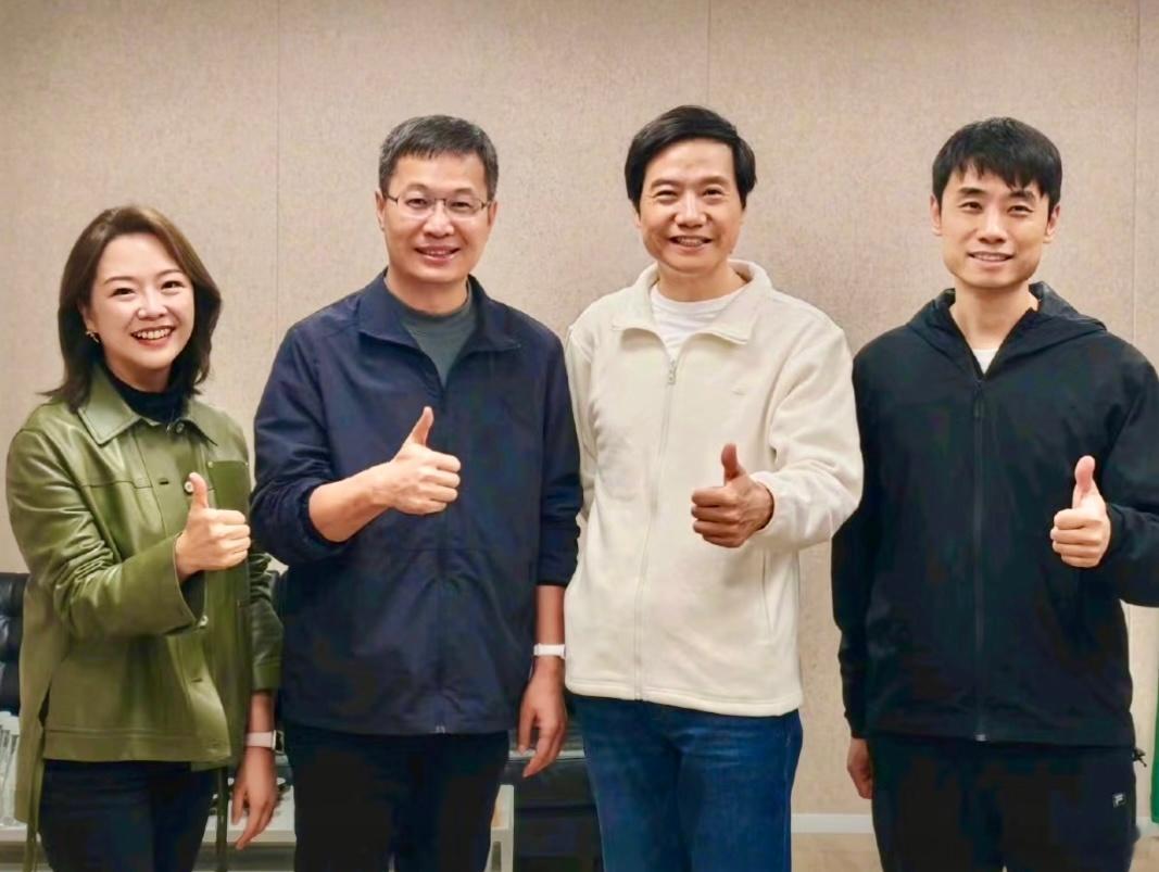 小米将发布新一代OS卢伟冰说了，今年超级小爱与miclaw合体会是一个关键节点。