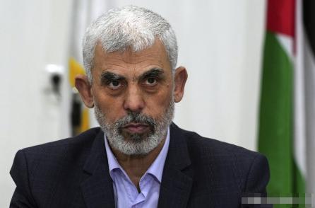 哈马斯这一次的沉默，比任何导弹都更值得警惕！当所有人都在替伊朗开火时，它却选择按