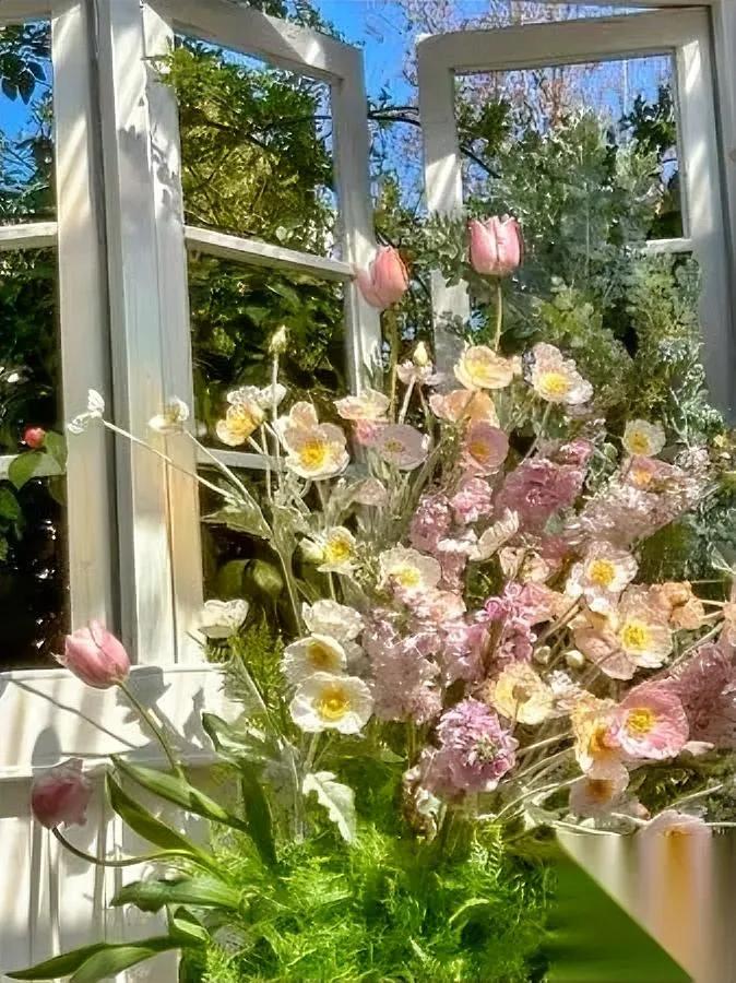 月薪三千不够花？

真相可能颠覆认知！

为什么有人月花600能活，有人月薪三万