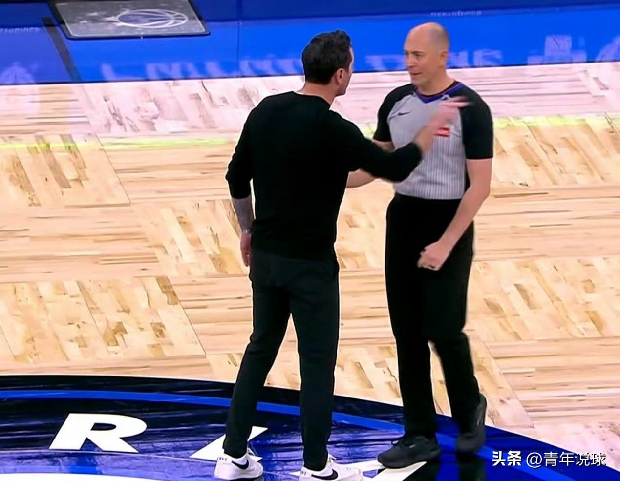 雷迪克怒喷裁判！湖人队挑战失败！

今天，湖人队继续自己的客场之旅，前往奥兰多挑