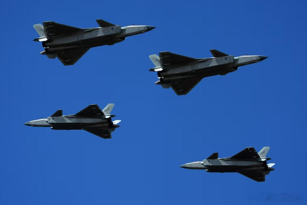 霹雳16导弹射程300公里，专家称可抗衡美军2026年6月22日，据Defens