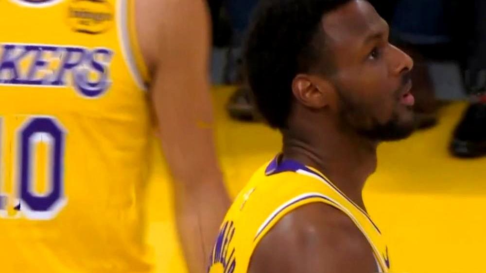 常规赛的漂亮数据就像橱窗里的模特。

41岁的勒布朗又刷纪录了！打残阵奇才，东契