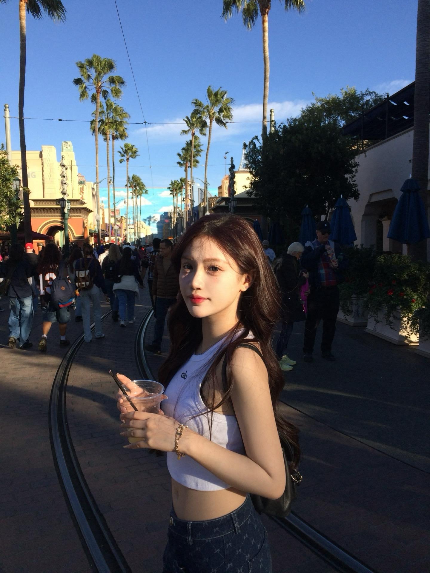 in sunny California🍦