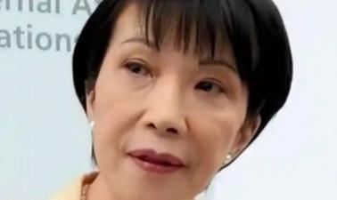 一个在日本的华人说了一句意味深长的话，他的大概意思是，如今中国如果和日本开战，或