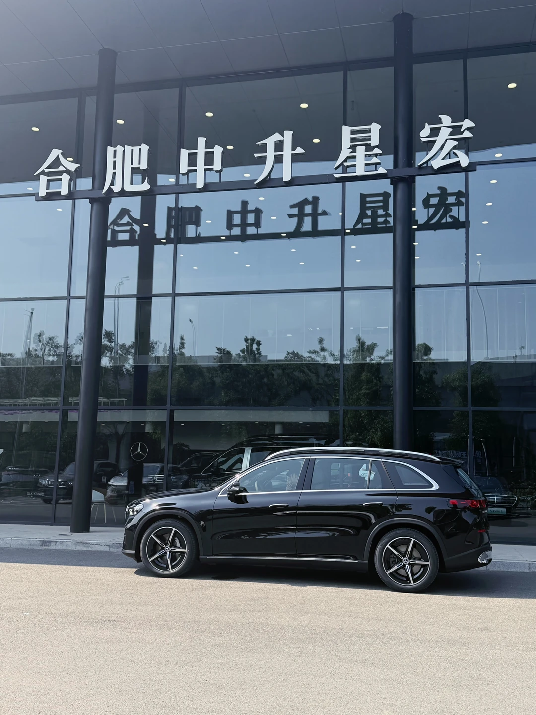 全新纯电奔驰GLC已到店