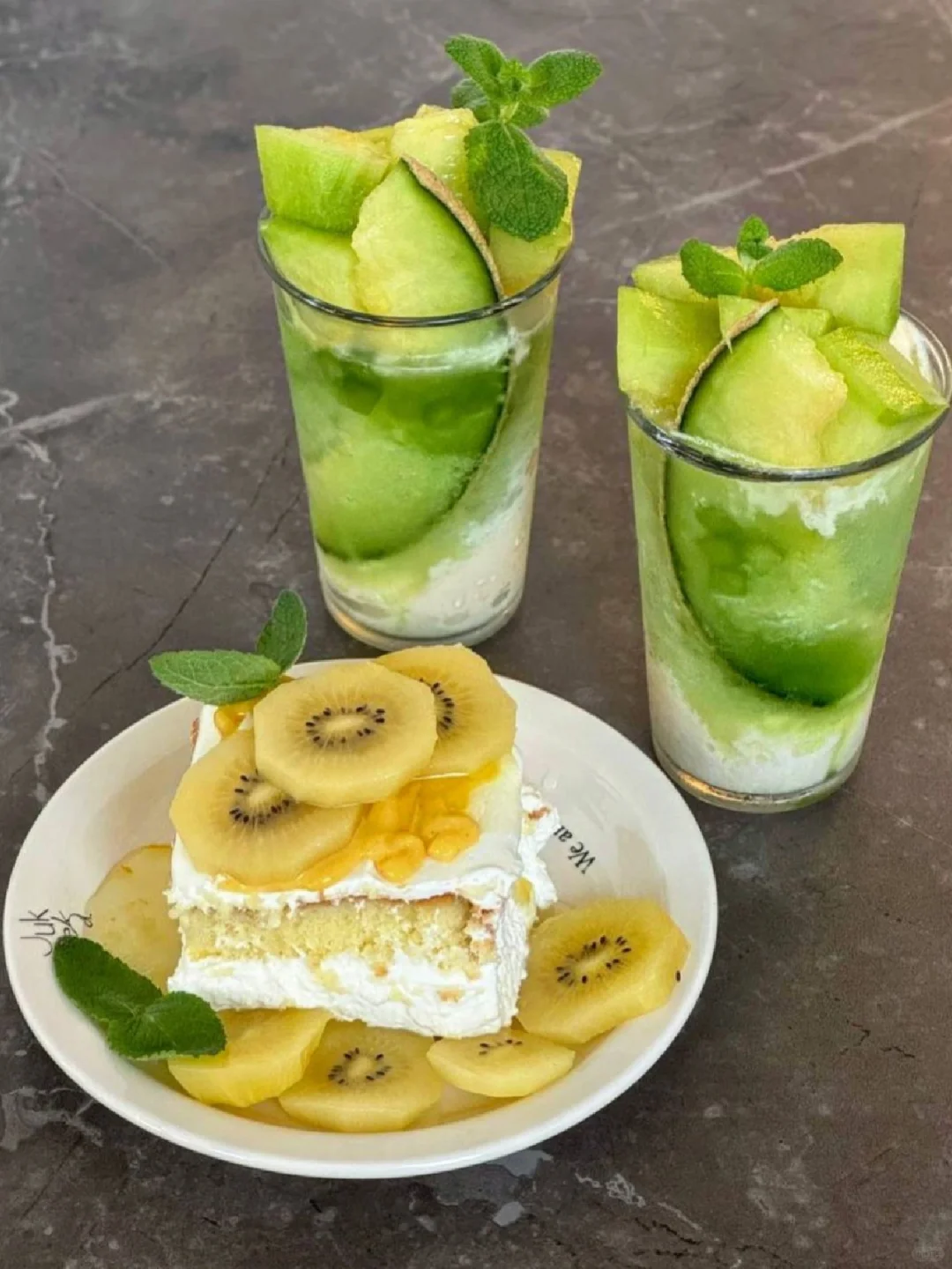 🇰🇷首尔猕猴桃小荡糕……