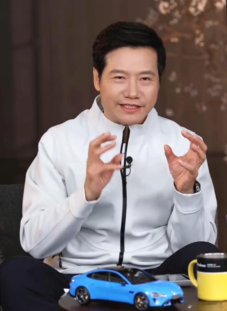 雷军直播回应被指虚假营销：今天的信息碎片化时代，很多人可能只看到短视频平台推送的