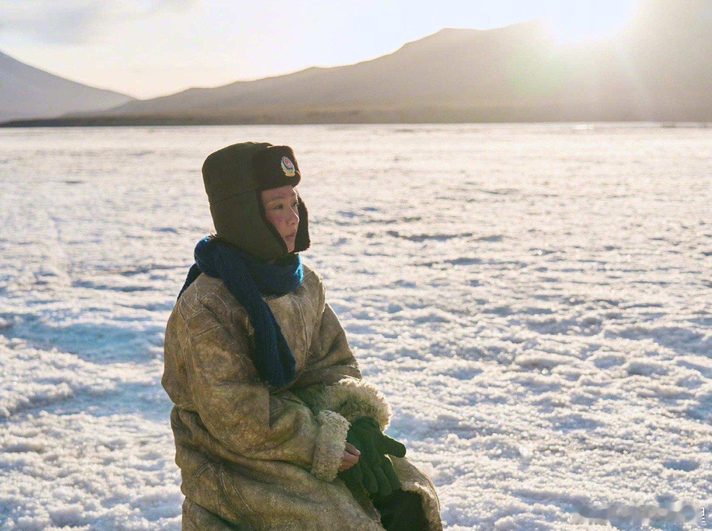 2025年度总结 年度总结关于杨紫她是我很喜欢的演员初见她，很早很早之前，时几页