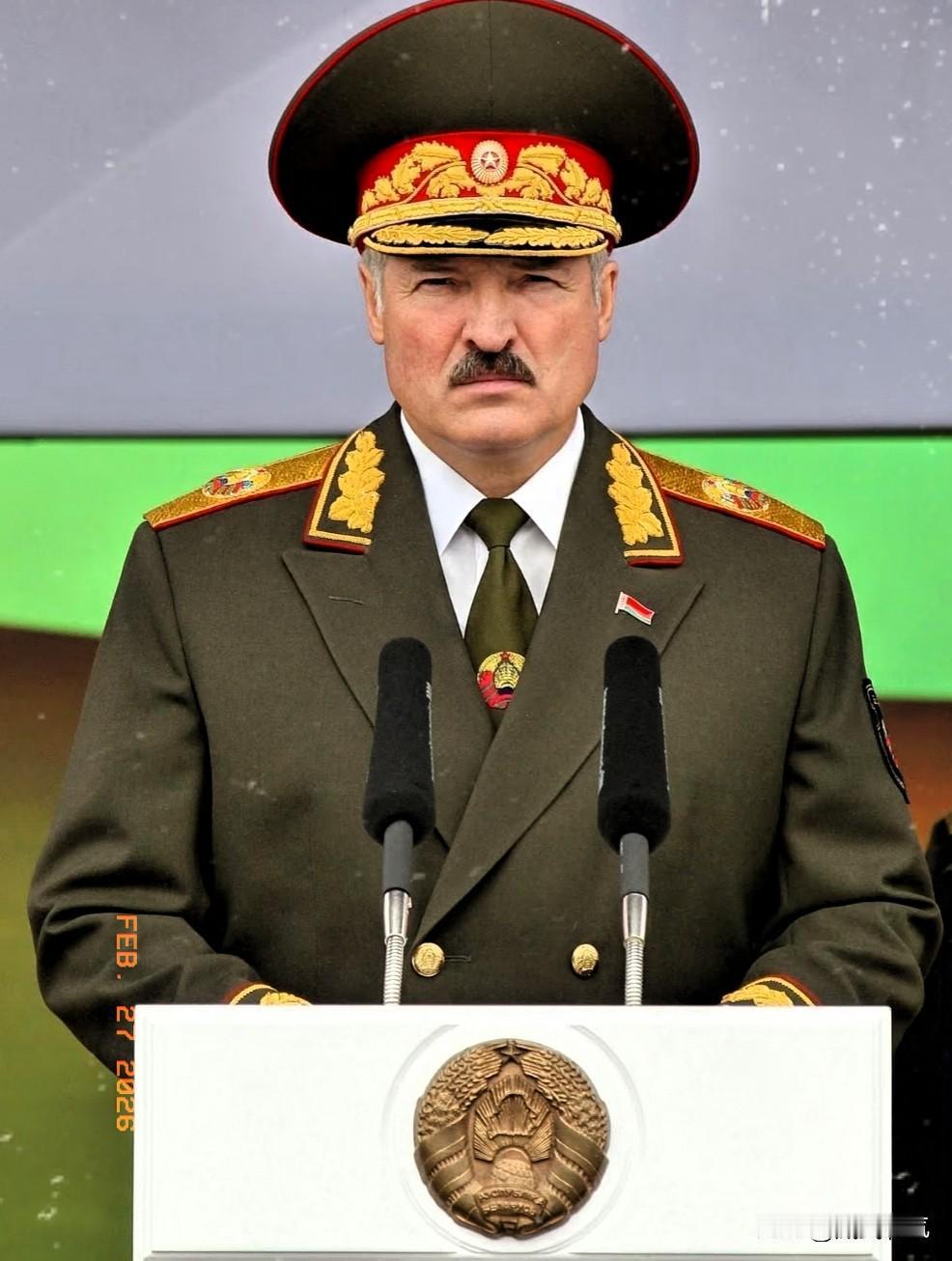 白俄罗斯总统卢卡申科坦白的指出中俄面临的危机。2月26日，白俄罗斯总统卢卡申科表