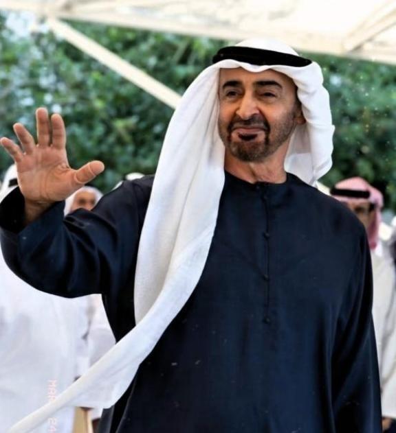 伊朗打对了，把伊斯兰世界最大的叛徒揪出来了！
当地时间3月23日，阿联酋副总理兼