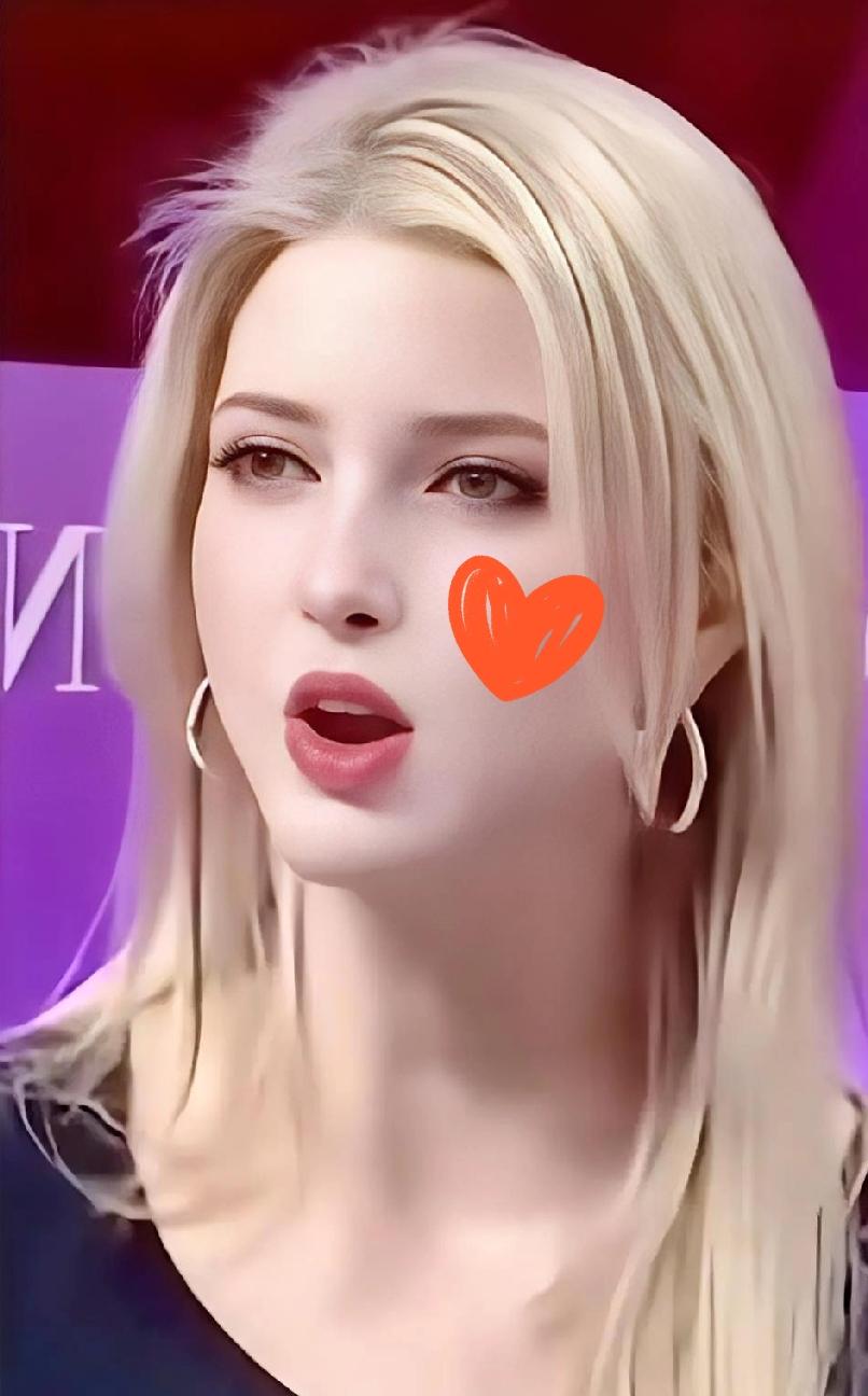  被称“地球第一美女”？

她的颜值真的让人服气

有人说她是地球上的第一美女，