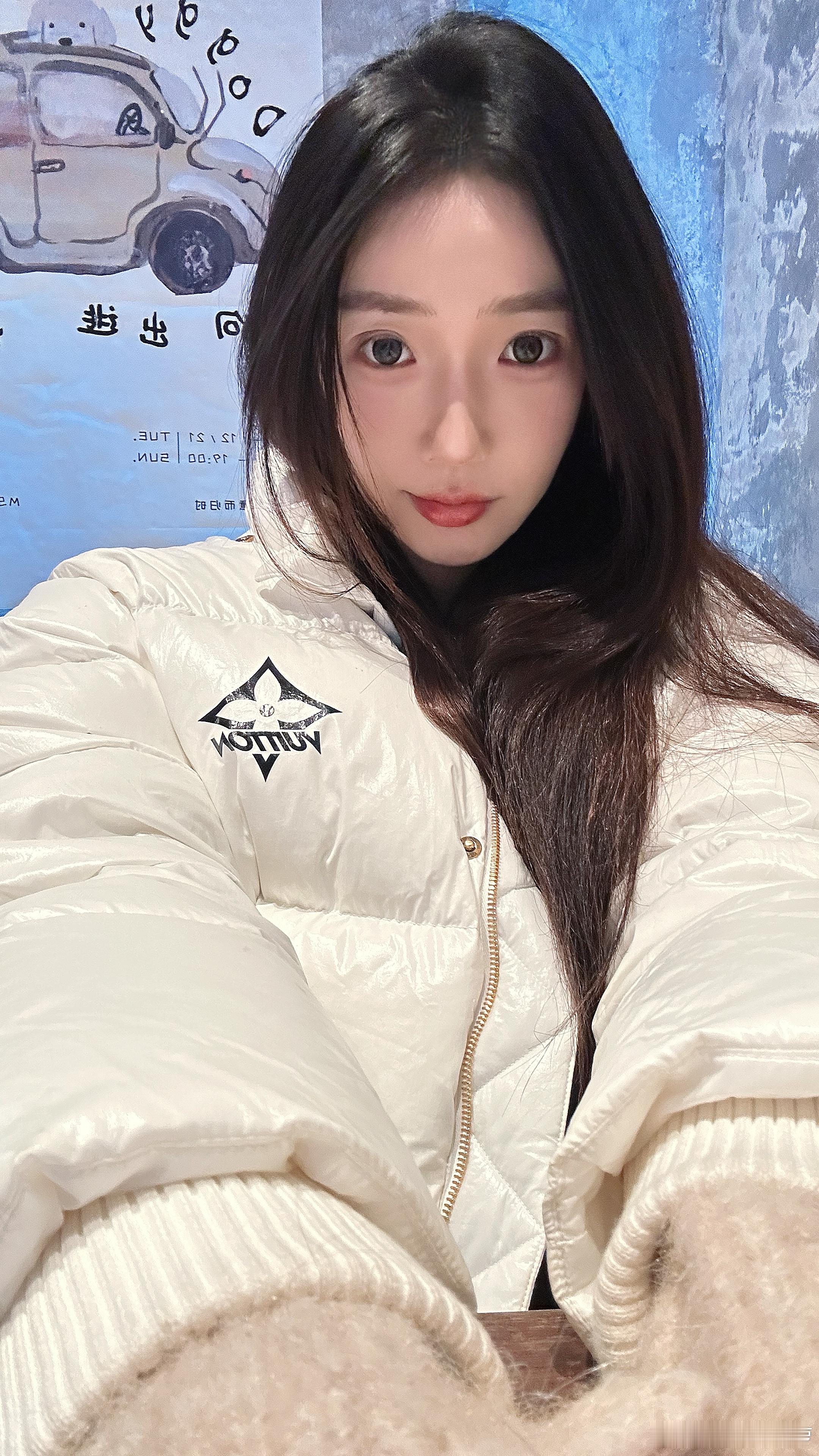 大家的祝福我都收到了 谢谢你们也收到了很多朋友的关心出门虽然轮椅出门 但时间久了