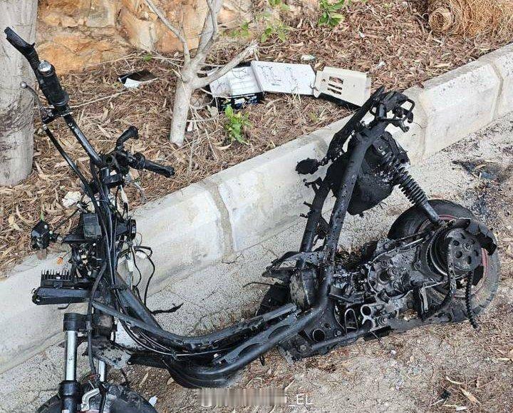 以色列无人机在黎巴嫩南部肖金镇袭击了另一辆摩托车，造成一人死亡。 ​​​