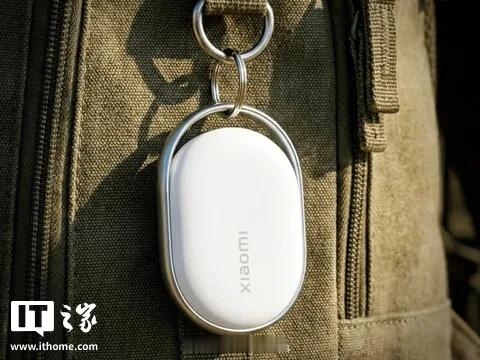 小米Tag国外先上了这款，还挺好看的；感觉是用的穿戴思路做的设计，环形不错