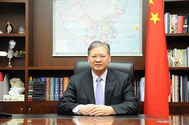 沉默只会让恶霸大胆：中国大使力挺印度，莫迪敢对美国强硬吗？8月22日，中方大使徐