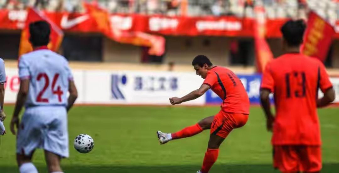 3-0，U23国足赢了，球迷表示这3人该进国家队，海港后卫表现出色中国之队国际青