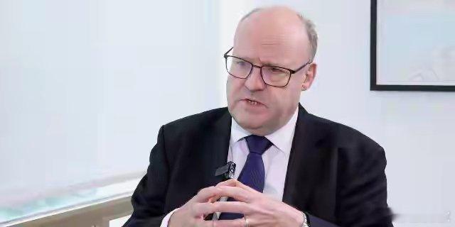 独家专访伦敦金融城主席贺凯思：中国对伦敦至关重要，期待深化中英金融合作。当地时间