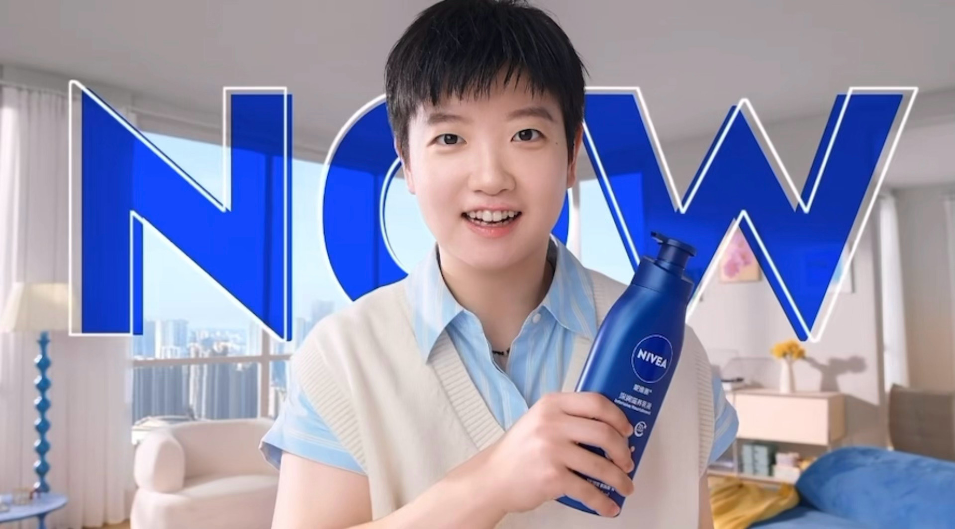 人间萌物🐋还在感叹这个淡蓝有多适合咪 ​​​