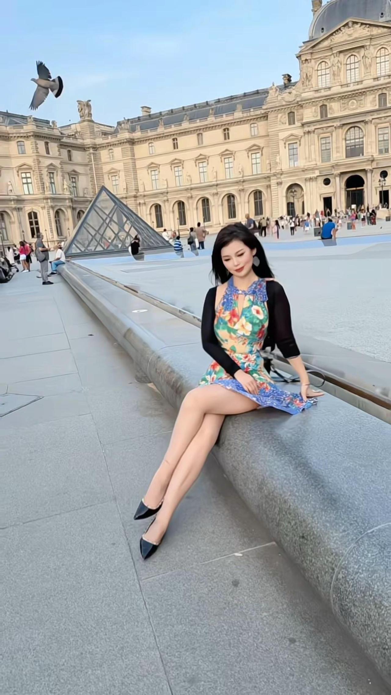 只有真正来到卢浮宫才能体会它的辉煌与震撼。创作灵感 看世界 拍照打卡 旅游打卡