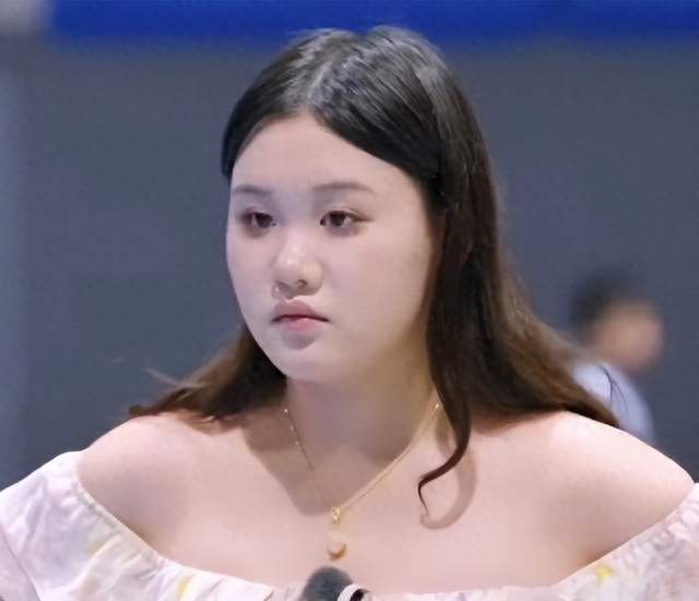 直到奥运冠军张家齐自曝家丑，才终于明白，她和全红婵不是一类人