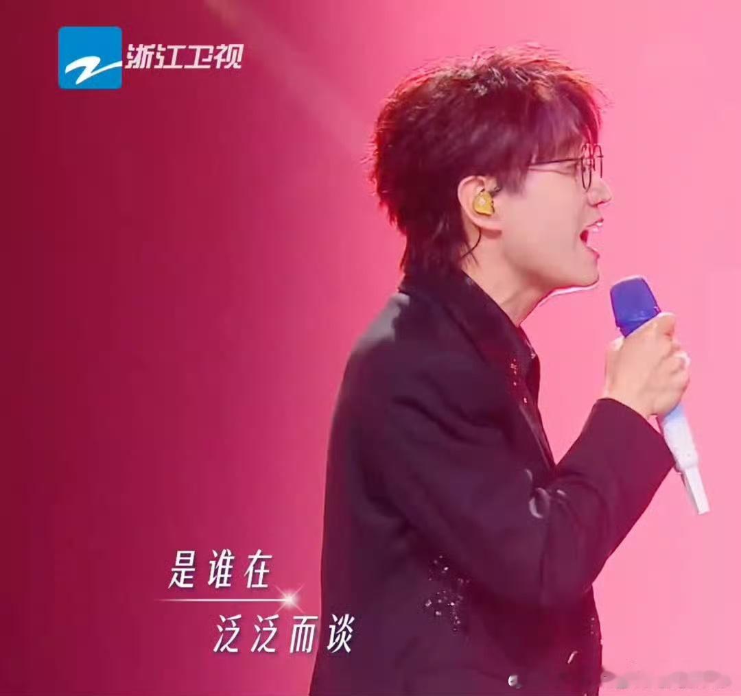 苏醒从浙江台给湖南台挖人苏醒为了歌手挖天赐墙脚看得出来苏醒和王铮亮私交很好，才敢