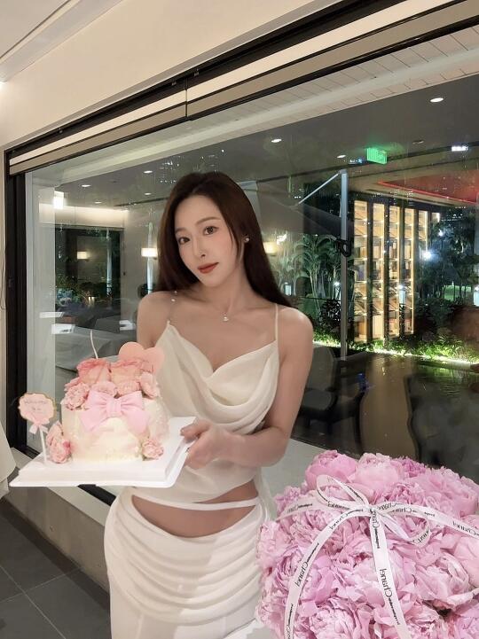 🎂 过生日真幸福啊⋆.˚⭒⋆.˚