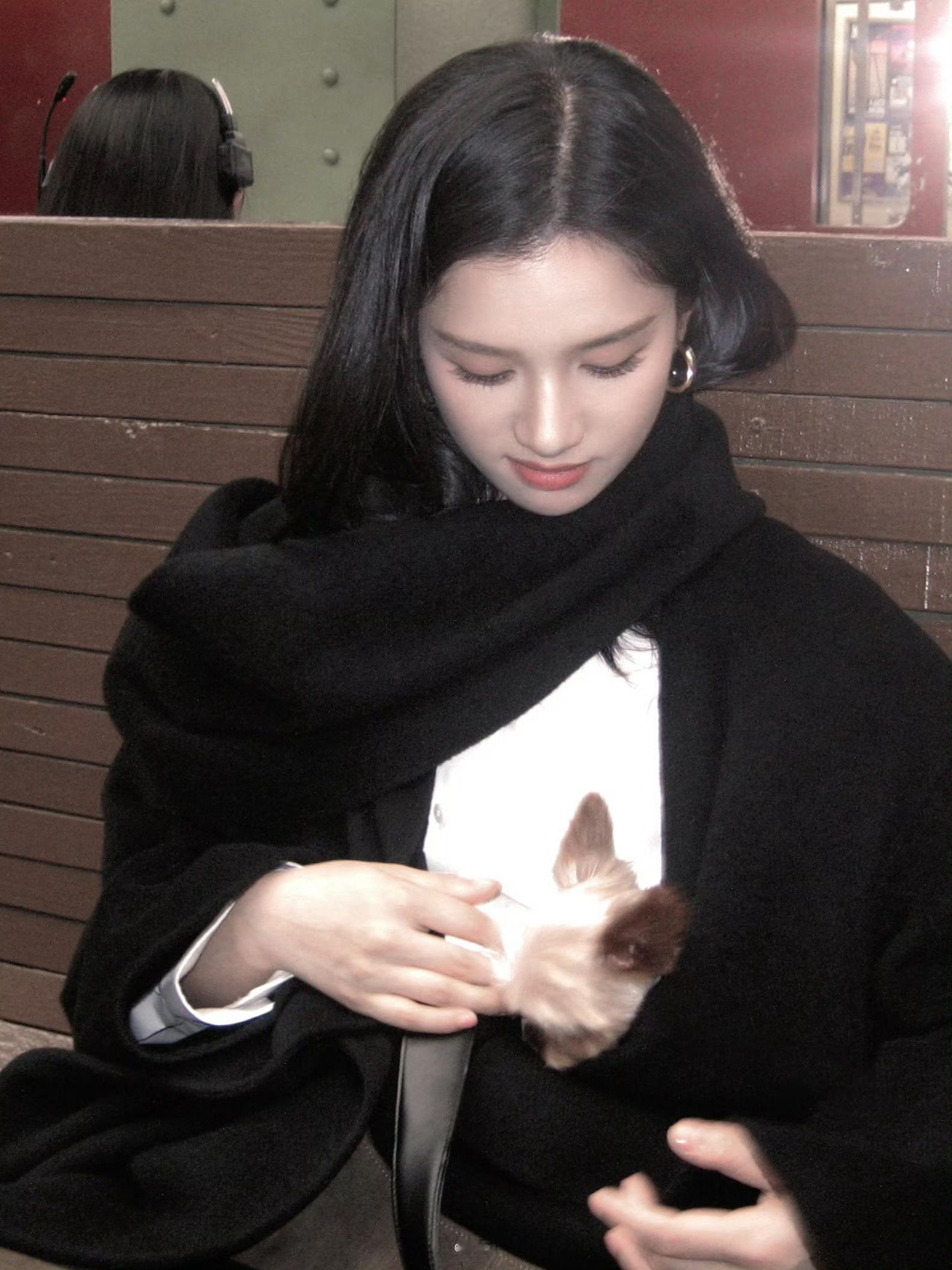 新年快乐 今年继续支持你 