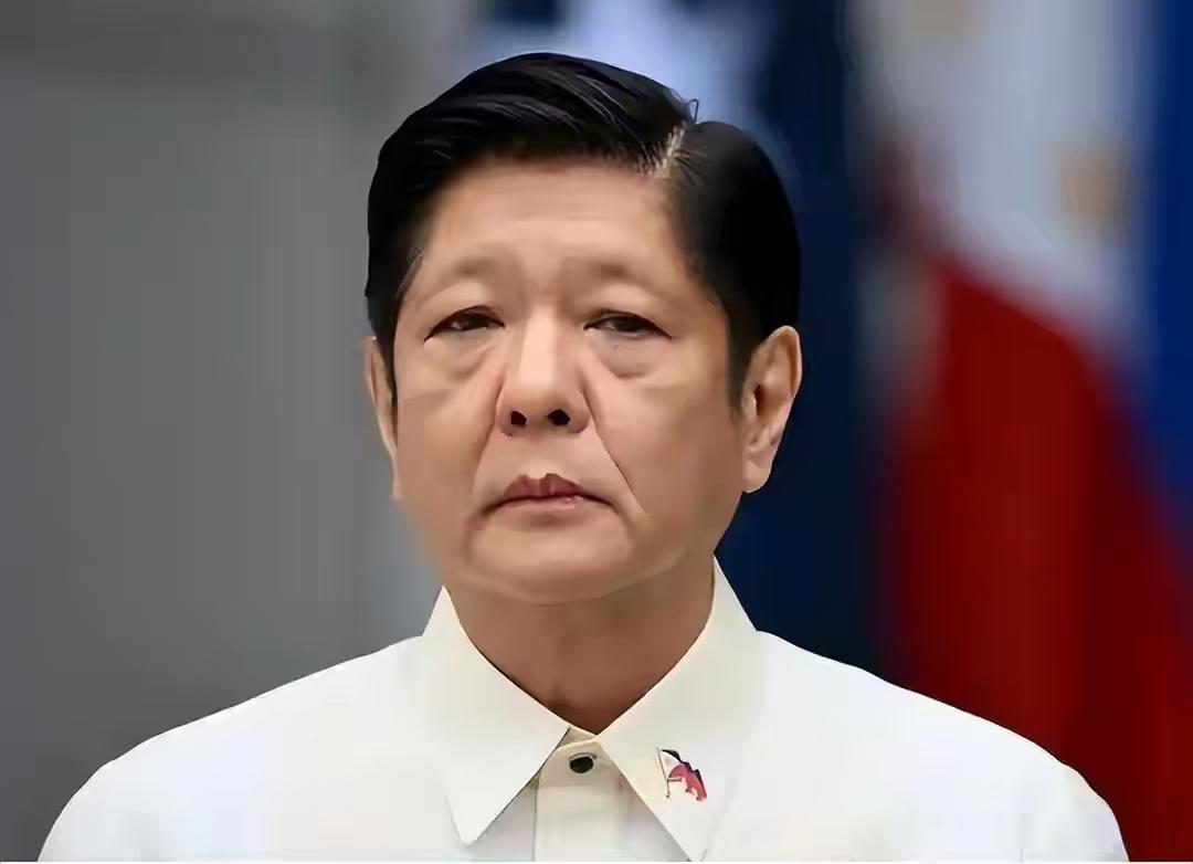 南海仁爱礁上那艘破船，菲律宾人硬要叫它“主权象征”，明眼人都知道那就是一堆快散架