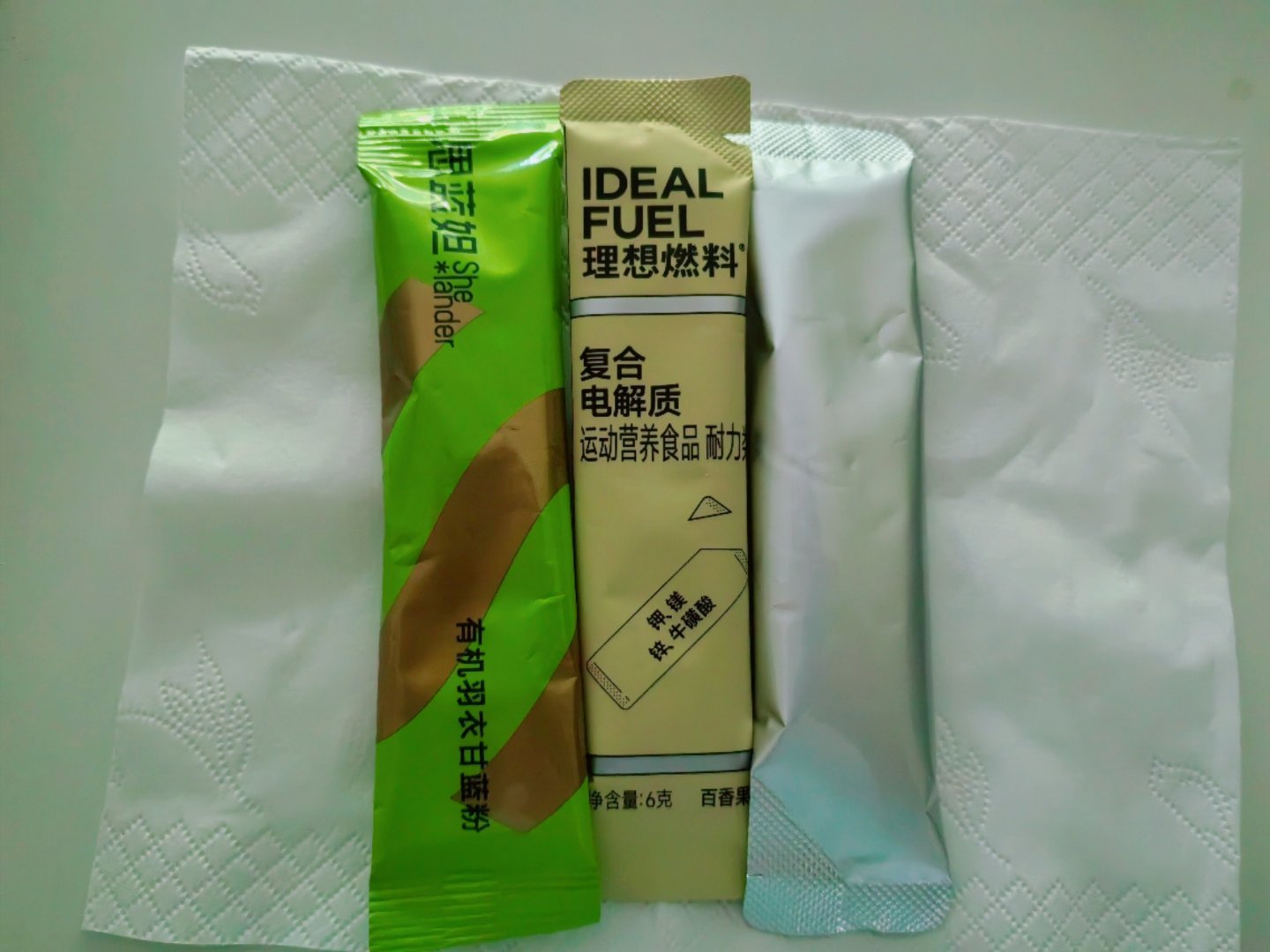 生酮记录 生酮饮食到底要不要吃补剂？我不知道陈震吃不吃，反正我是吃的。以下是我个
