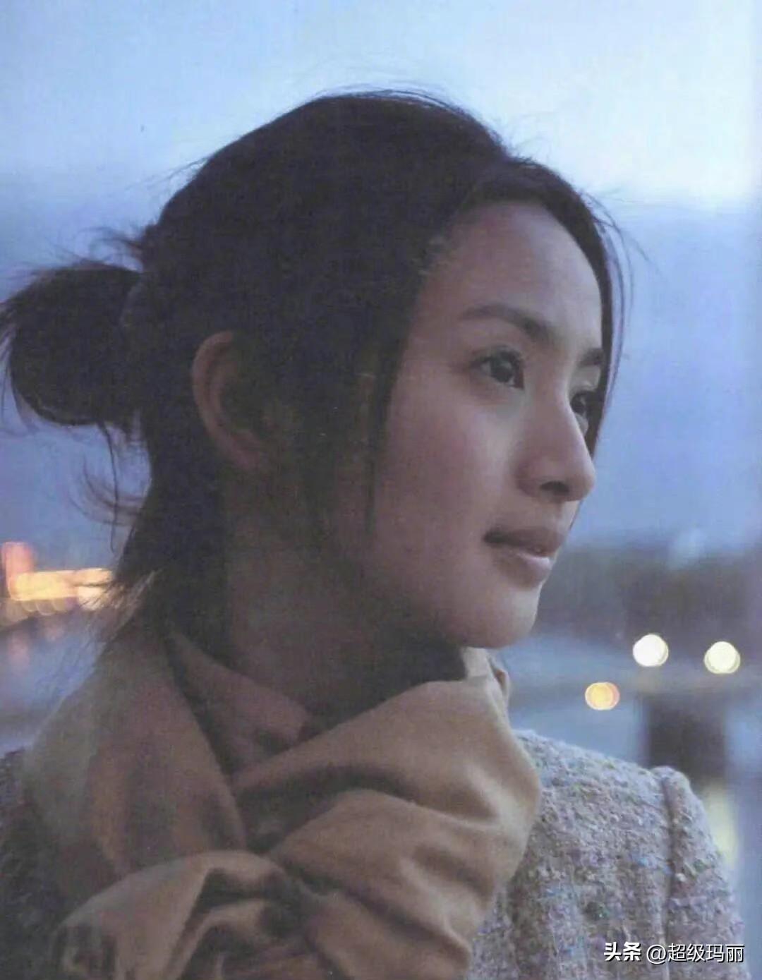 是我青春朝圣的对象 ​
她才是真正的大女主
不靠光环，只靠自己
温柔又独立的她，