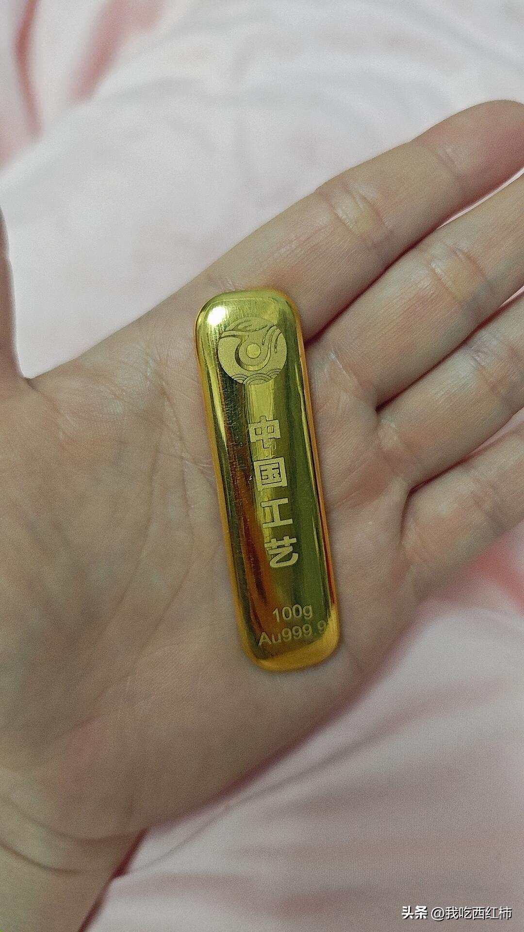 说说回收金骗局。话说是去年六七月份的时候，在小红书刷到上门回收黄金，同城上门还报