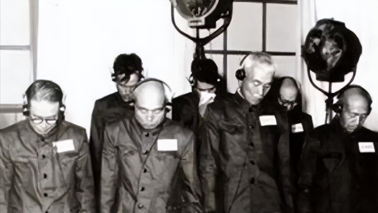 俄罗斯对日本下手，警示不要忘了历史。

因日本支持乌克兰制裁俄罗斯，俄将14名对