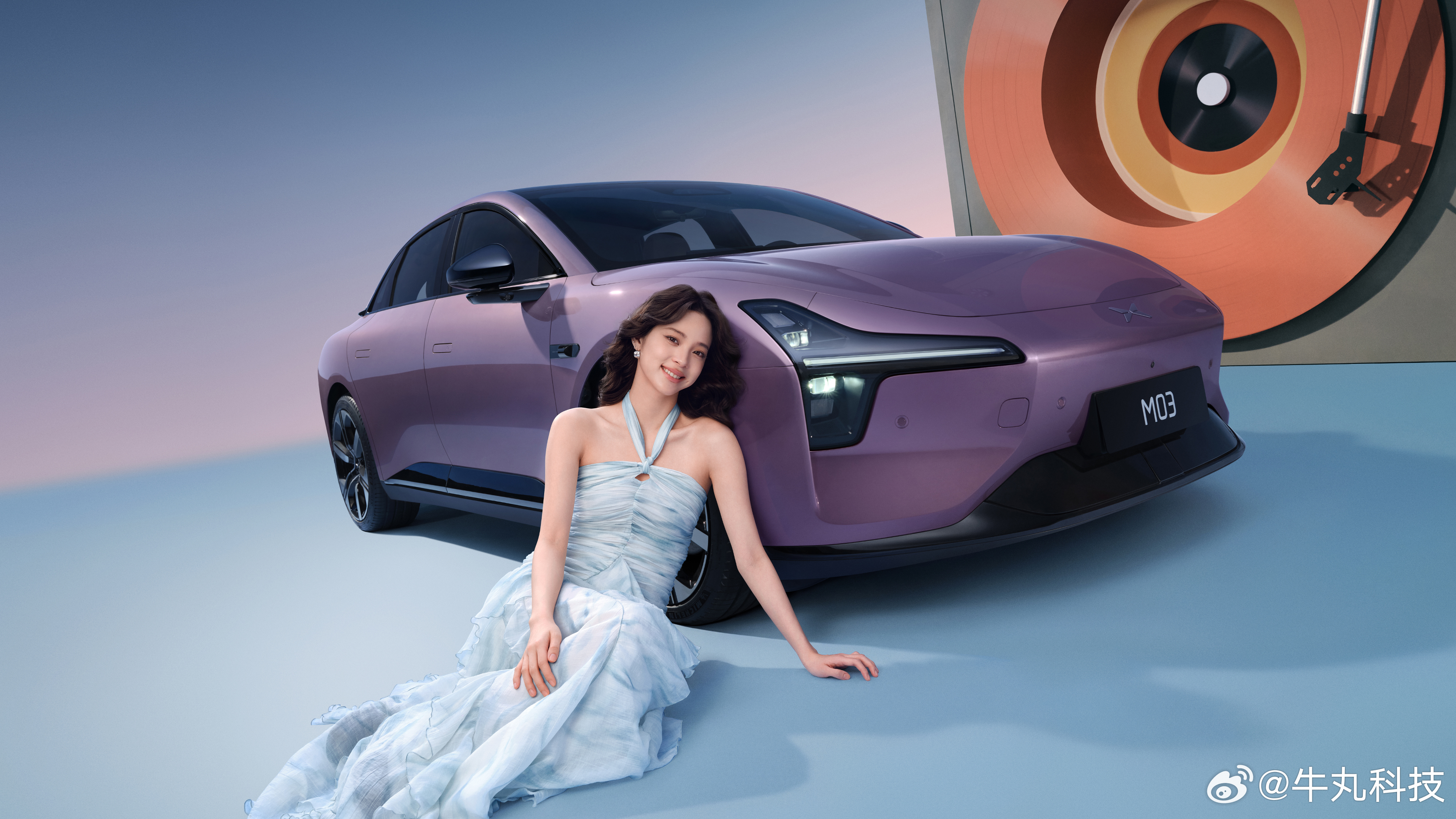 哇，还得是小鹏啊，欧阳娜娜和2026款小鹏MONA M03同这组图拍的也太好看了