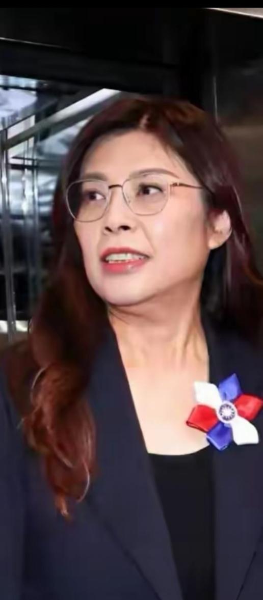 国民党中的亲美派蠢蠢欲动，郑丽文“亚历山大”！
       ​美国以及国民党中